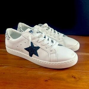 Vintage Havana Sneakers